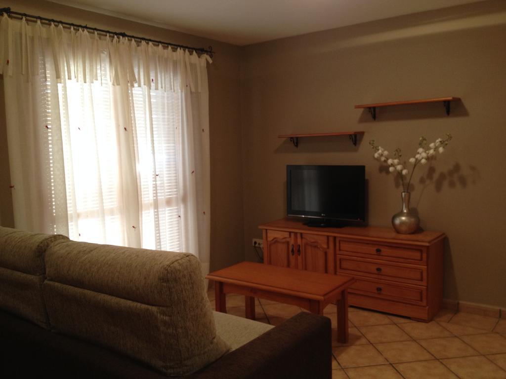 Apartamentos Residencial Fornocal Alquezar Room photo
